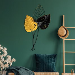Wallity Fall 2 - Escultura de pared metálica en amarillo y negro